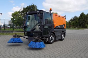Nowe szczotki.
