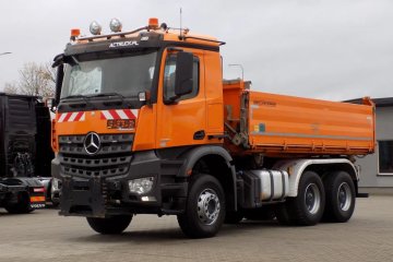 Serwisowany w ASO Mercedes.